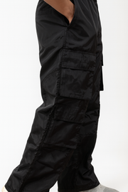 BAGGY FIT NYLON CARGO TROUSER WITH MAN EMBROIDERY