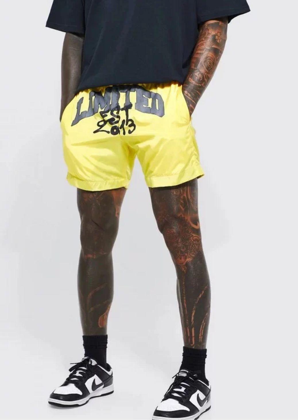 ELASTIC WAIST GRAFFITI PRINT TOGGLE SHORT - Sparta Clothing